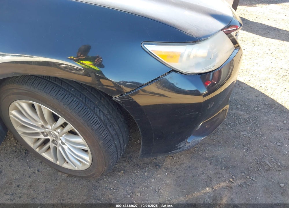 2014 LEXUS ES 350 VIN: JTHBK1GG4E2120566