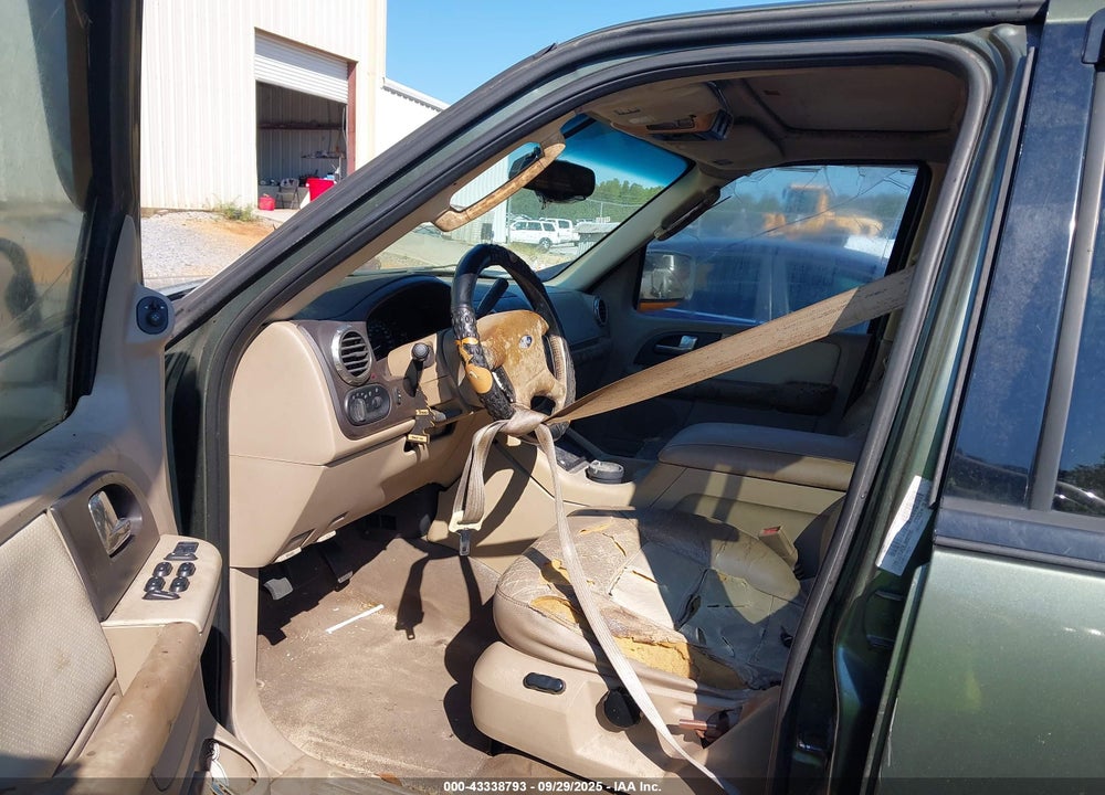 2003 FORD EXPEDITION EDDIE BAUER VIN: 1FMEU17W93LB00395