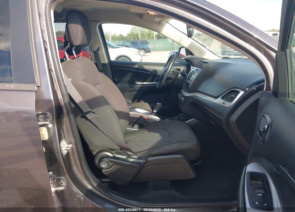 2019 DODGE JOURNEY SE VIN: 3C4PDCBG0KT868682