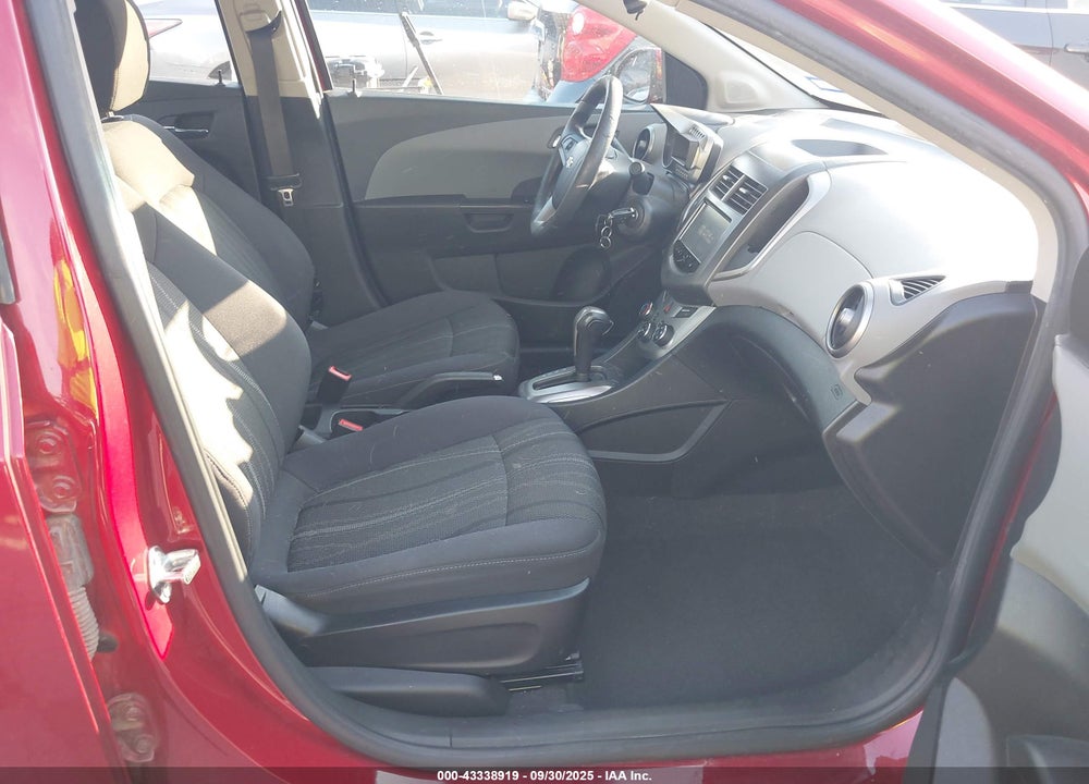 2015 CHEVROLET SONIC LT AUTO VIN: 1G1JC5SB7F4191157