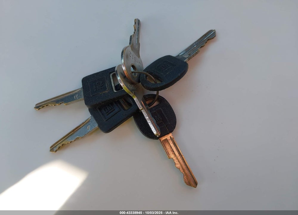 1993 GMC SIERRA VIN: 2GTFK29K9P1517333