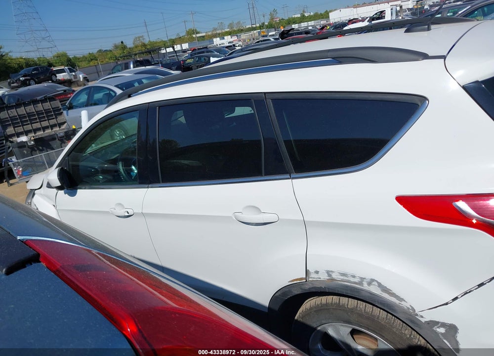 2015 FORD ESCAPE VIN: 1FMCU0G74FUA55889