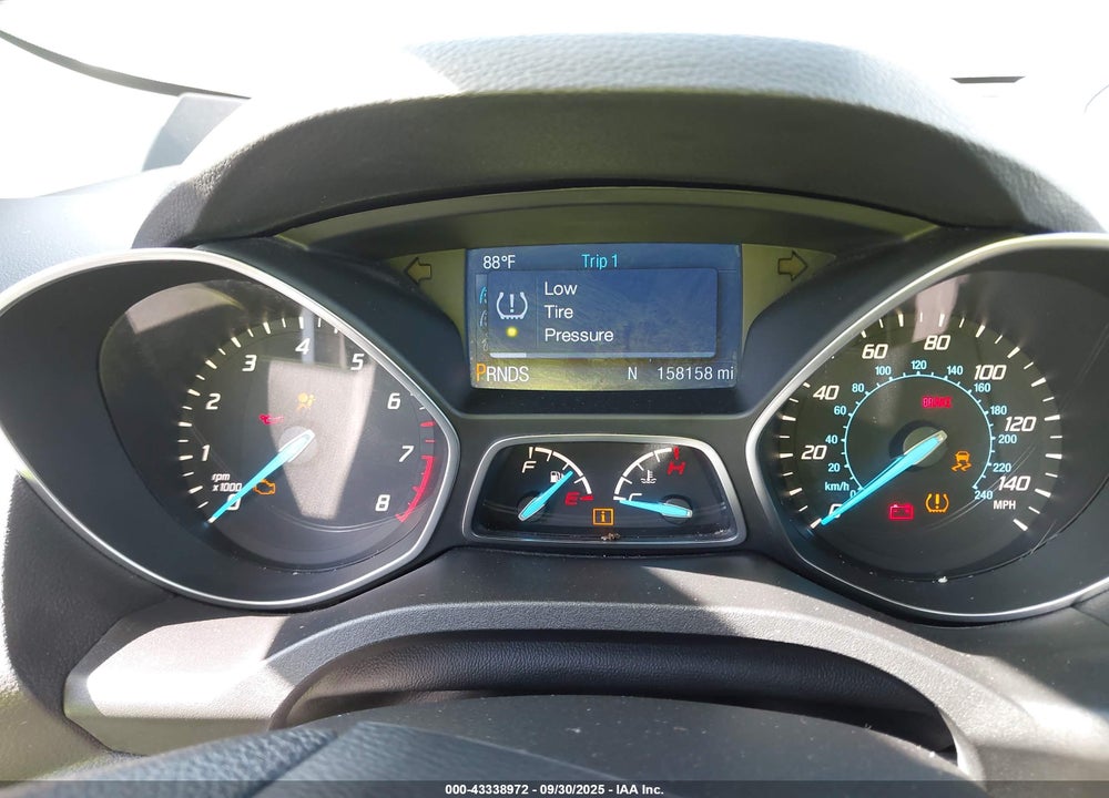 2015 FORD ESCAPE VIN: 1FMCU0G74FUA55889