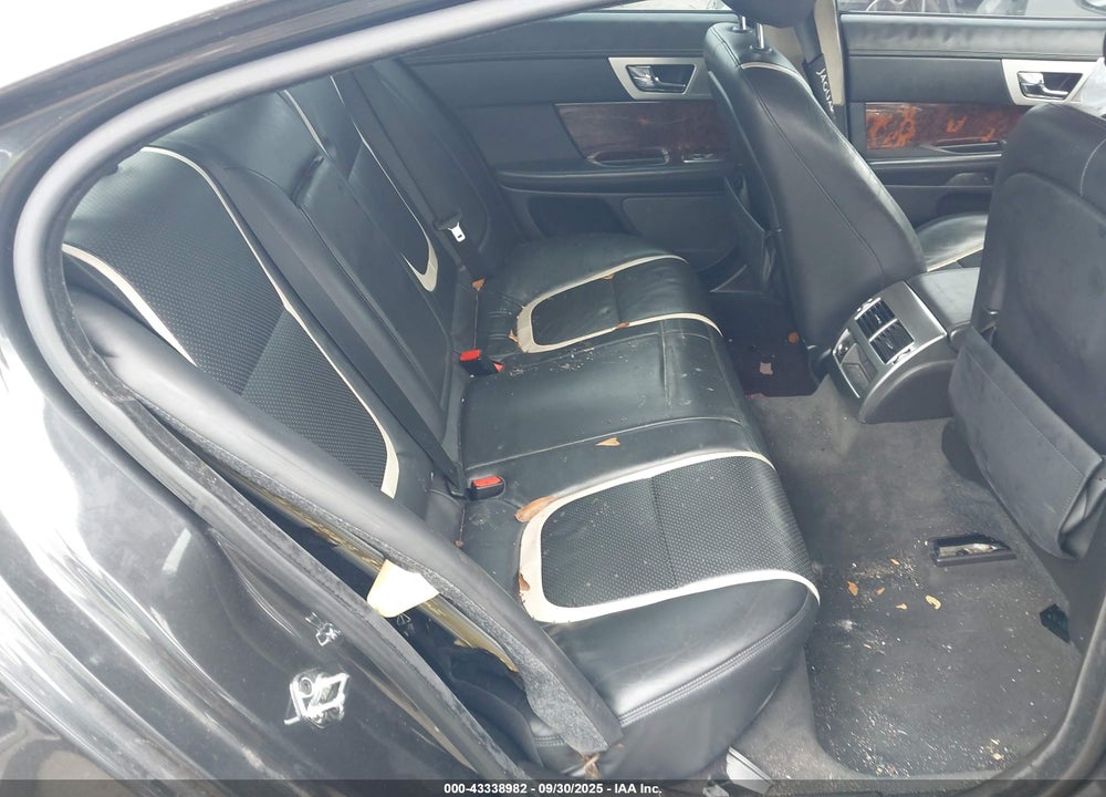 2012 JAGUAR XF PORTFOLIO VIN: SAJWA0HB7CLS41796