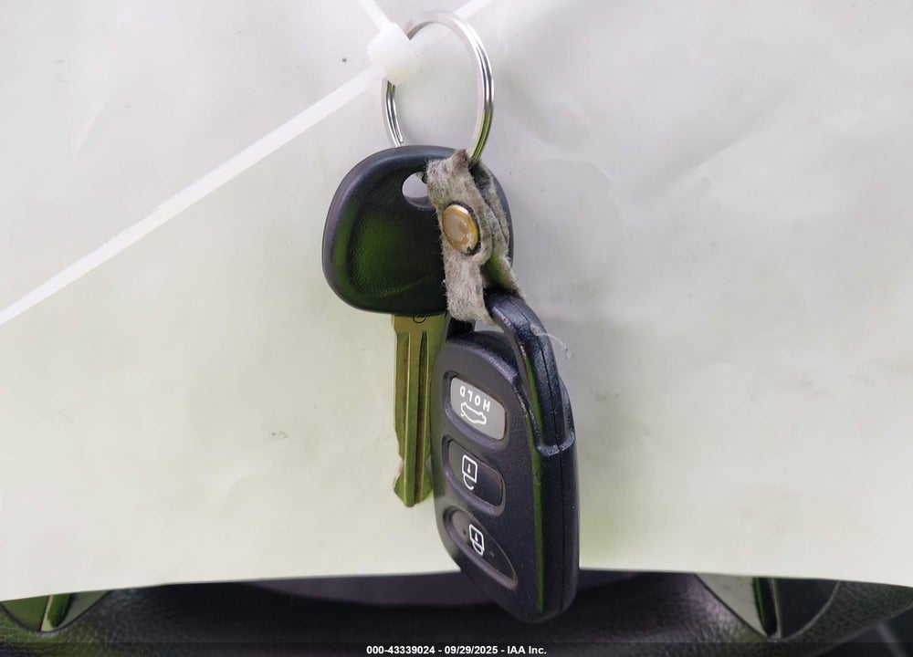 2011 HYUNDAI ELANTRA GLS (ULSAN PLANT) VIN: KMHDH4AE5BU154836