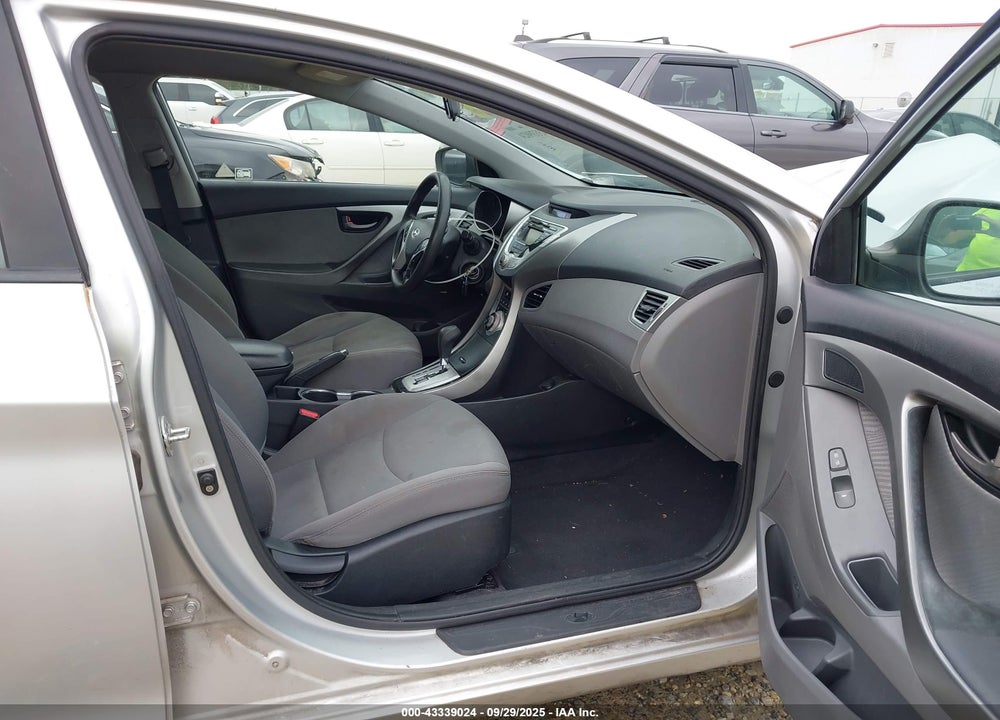 2011 HYUNDAI ELANTRA GLS (ULSAN PLANT) VIN: KMHDH4AE5BU154836