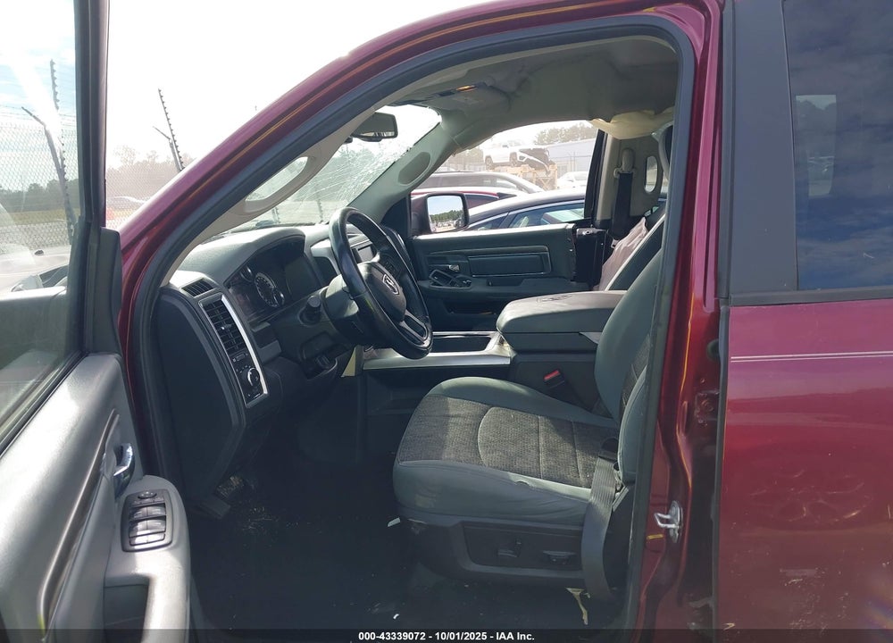 2017 RAM 1500 SLT VIN: 1C6RR6LTXHS542851