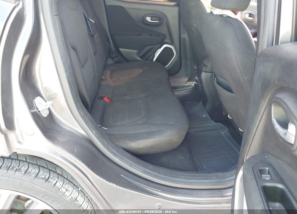 2018 JEEP RENEGADE LATITUDE FWD VIN: ZACCJABB0JPJ67014