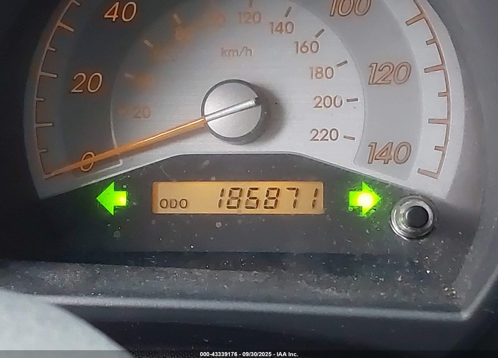 2007 SCION TC VIN: JTKDE177170184461