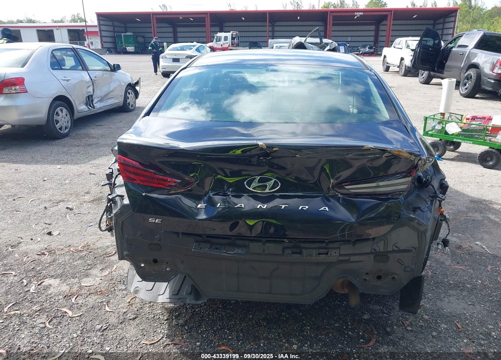 2020 HYUNDAI ELANTRA SE VIN: 5NPD74LF5LH598579