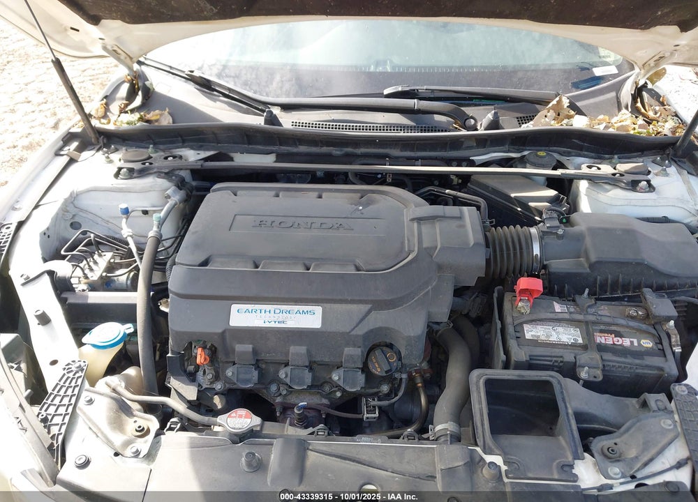 2014 HONDA ACCORD VIN: 1HGCR3F86EA023660