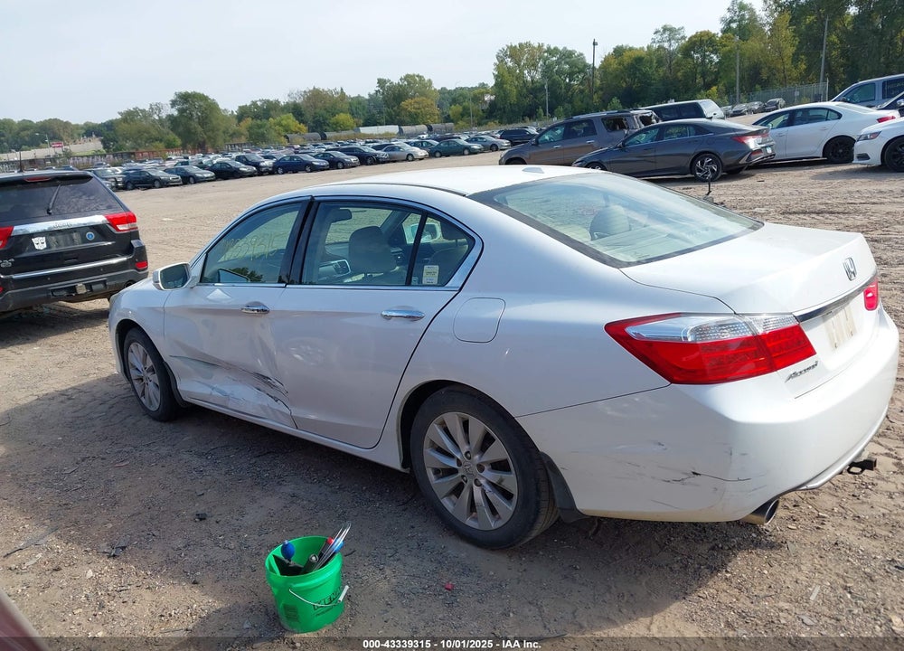 2014 HONDA ACCORD VIN: 1HGCR3F86EA023660