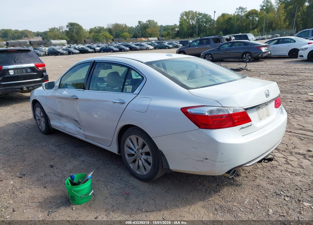 2014 HONDA ACCORD VIN: 1HGCR3F86EA023660