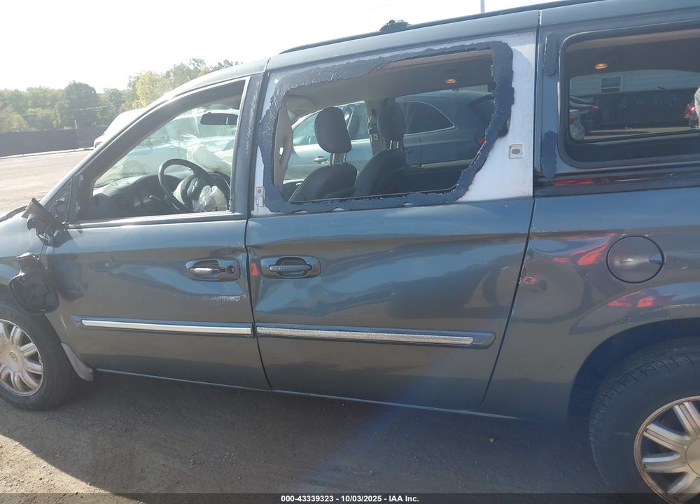2006 CHRYSLER TOWN & COUNTRY TOURING VIN: 2A8GP54L36R922717