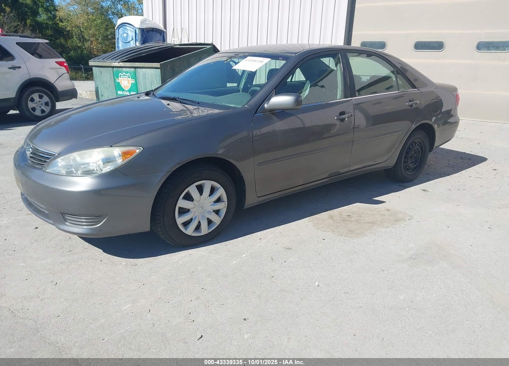 2005 TOYOTA CAMRY LE VIN: 4T1BE32K45U985733