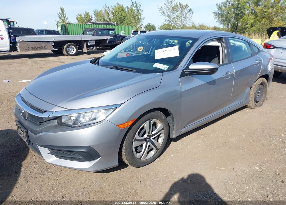2018 HONDA CIVIC VIN: 19XFC2F58JE020067