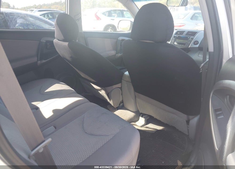 2007 TOYOTA RAV4 VIN: JTMZD33V975071215