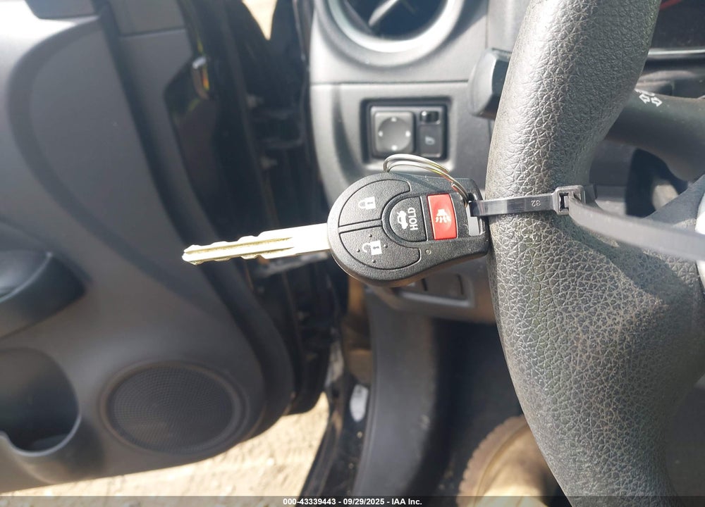 2015 NISSAN VERSA VIN: 3N1CN7AP0FL810570