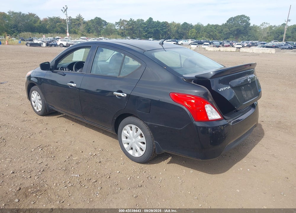 2015 NISSAN VERSA VIN: 3N1CN7AP0FL810570