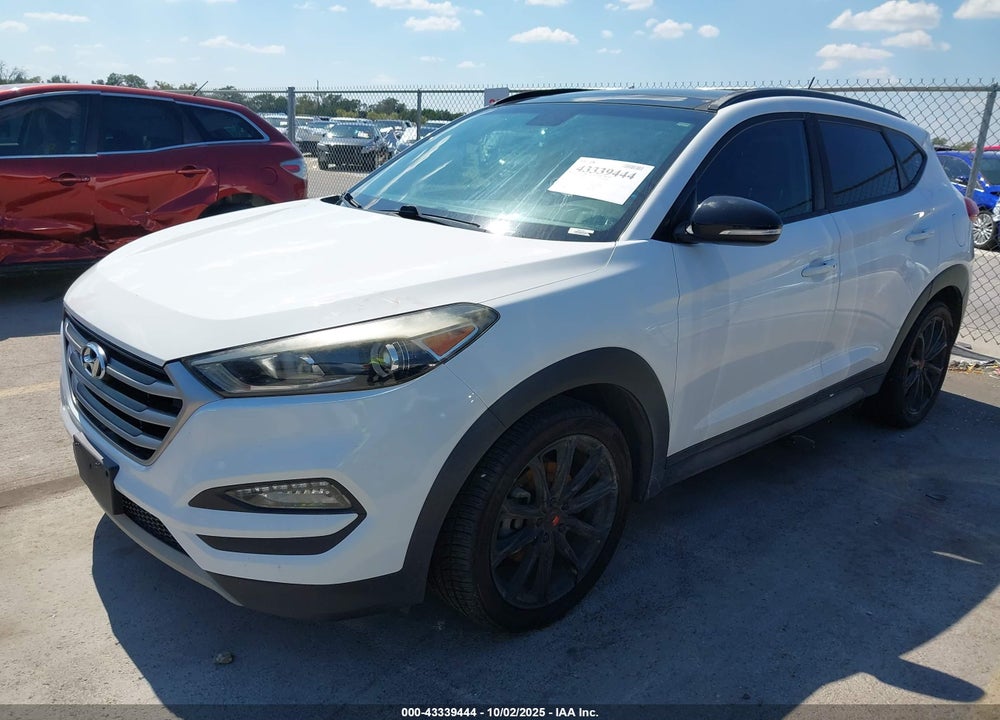 2017 HYUNDAI TUCSON VIN: KM8J33A2XHU548973