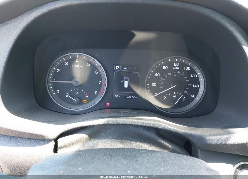 2017 HYUNDAI TUCSON VIN: KM8J33A2XHU548973