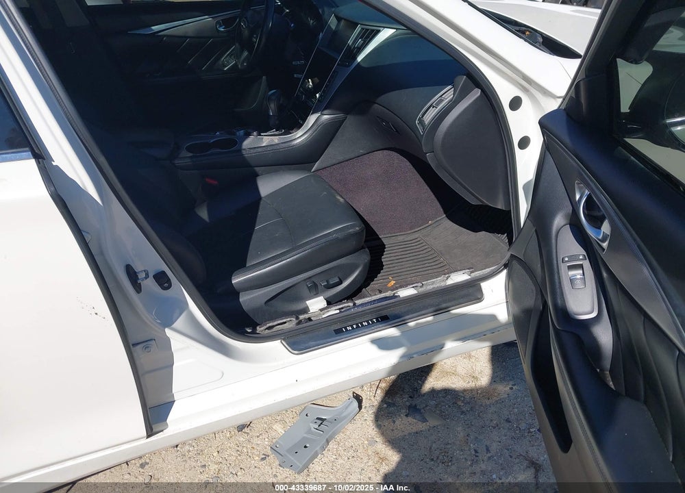 2016 INFINITI Q50 VIN: JN1EV7AR2GM340866