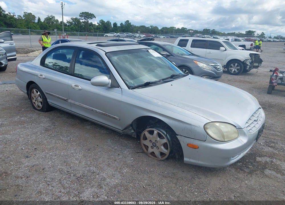 2000 HYUNDAI SONATA GLS V6 VIN: KMHWF35V4YA338212
