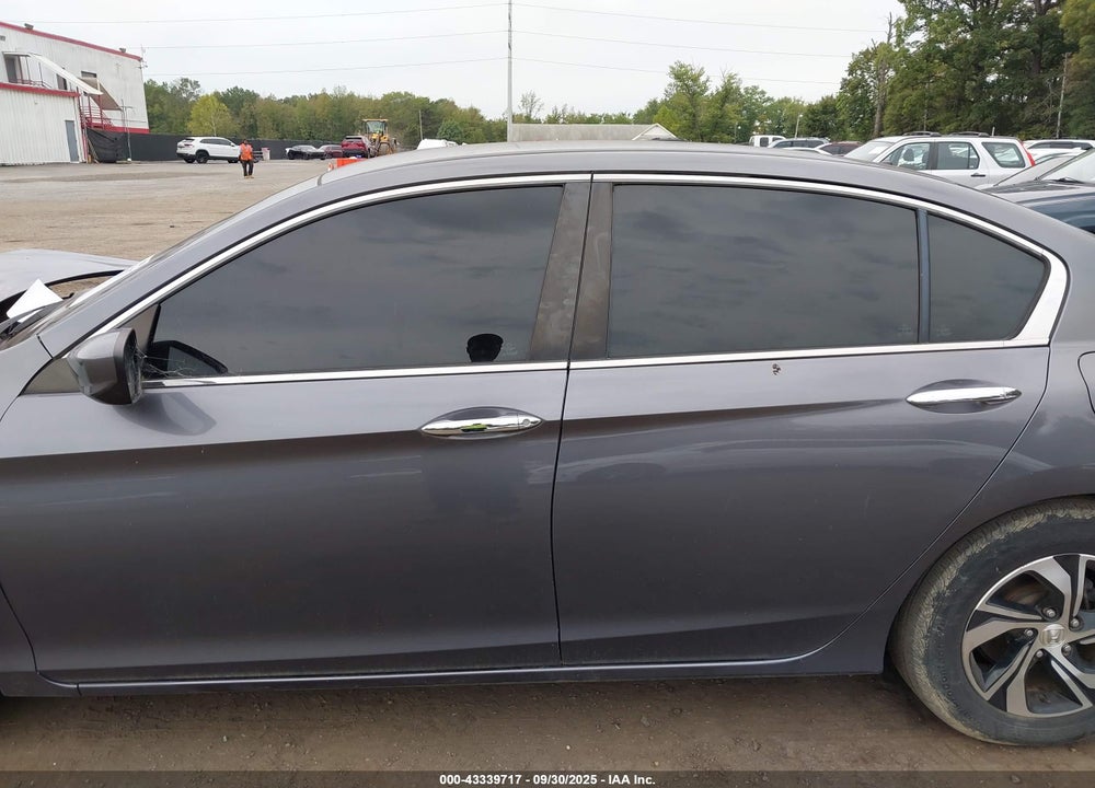 2016 HONDA ACCORD VIN: 1HGCR2F35GA102612