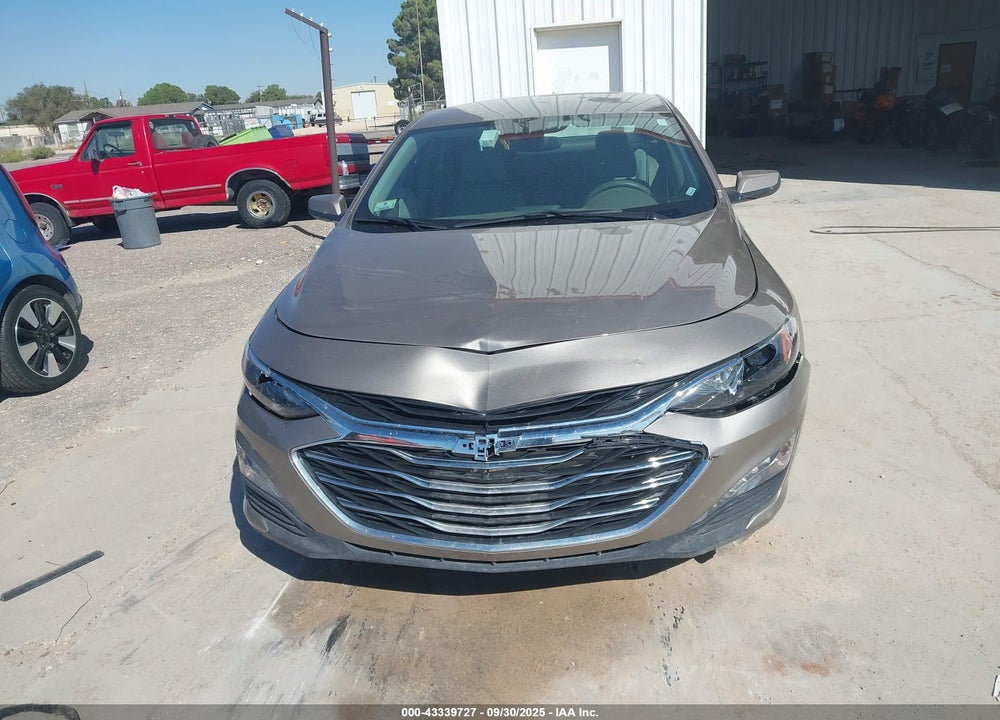 2025 CHEVROLET MALIBU VIN: 1G1ZD5ST4SF116584