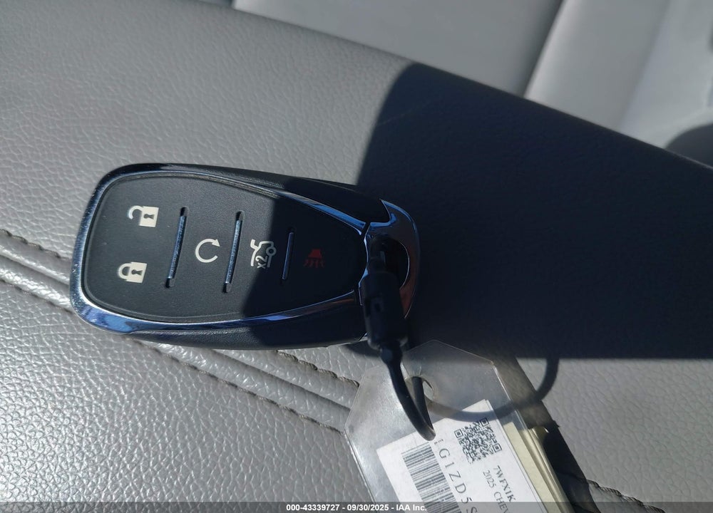 2025 CHEVROLET MALIBU VIN: 1G1ZD5ST4SF116584