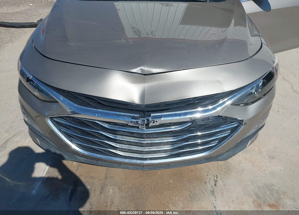 2025 CHEVROLET MALIBU VIN: 1G1ZD5ST4SF116584