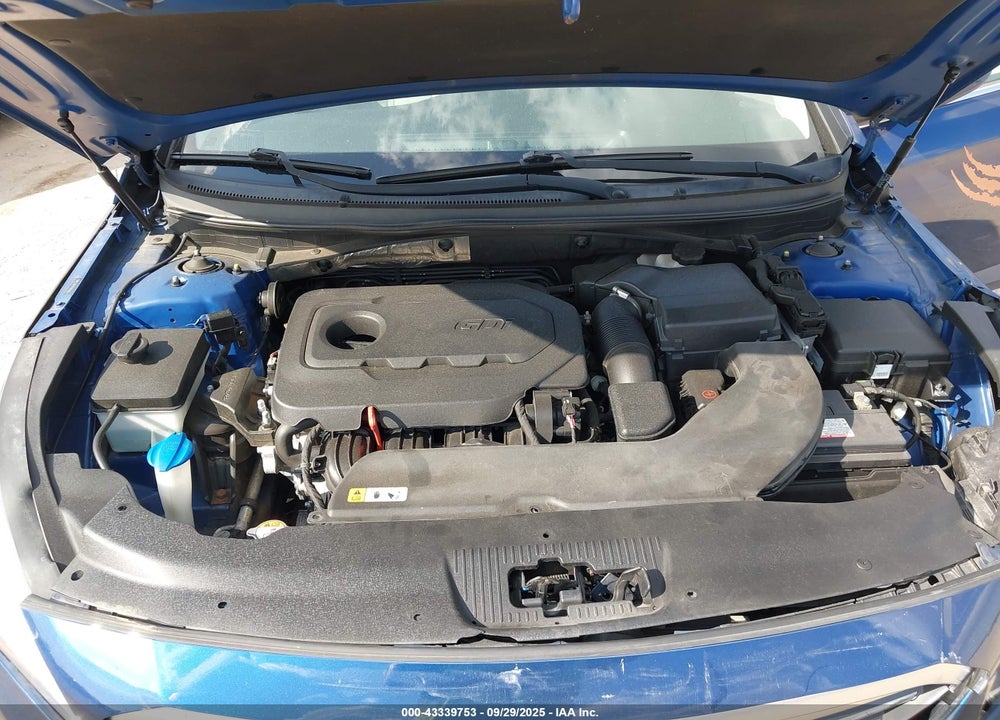 2015 HYUNDAI SONATA SE VIN: 5NPE24AF7FH187825
