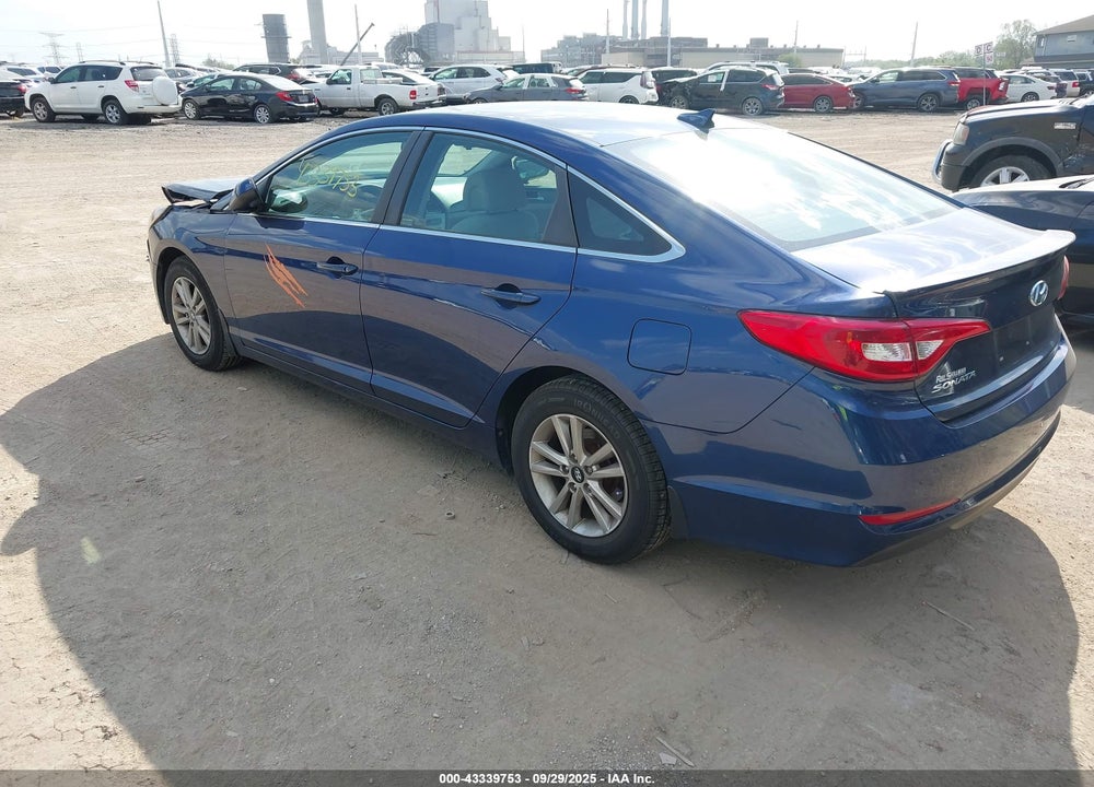 2015 HYUNDAI SONATA SE VIN: 5NPE24AF7FH187825