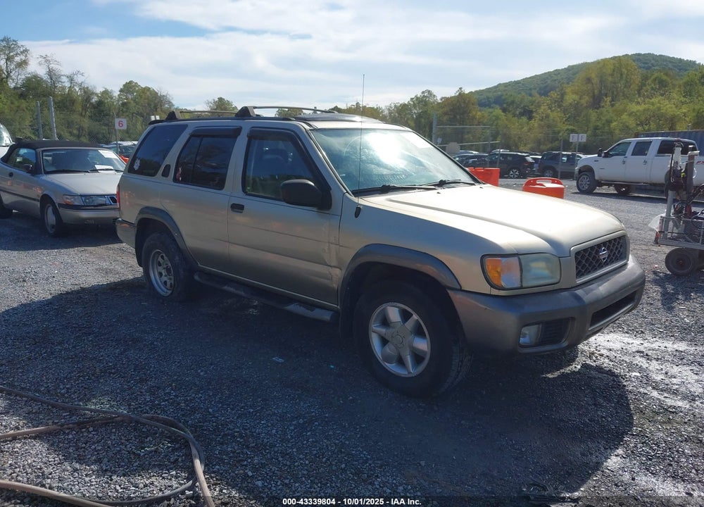 2001 NISSAN PATHFINDER VIN: JN8DR09X61W573219