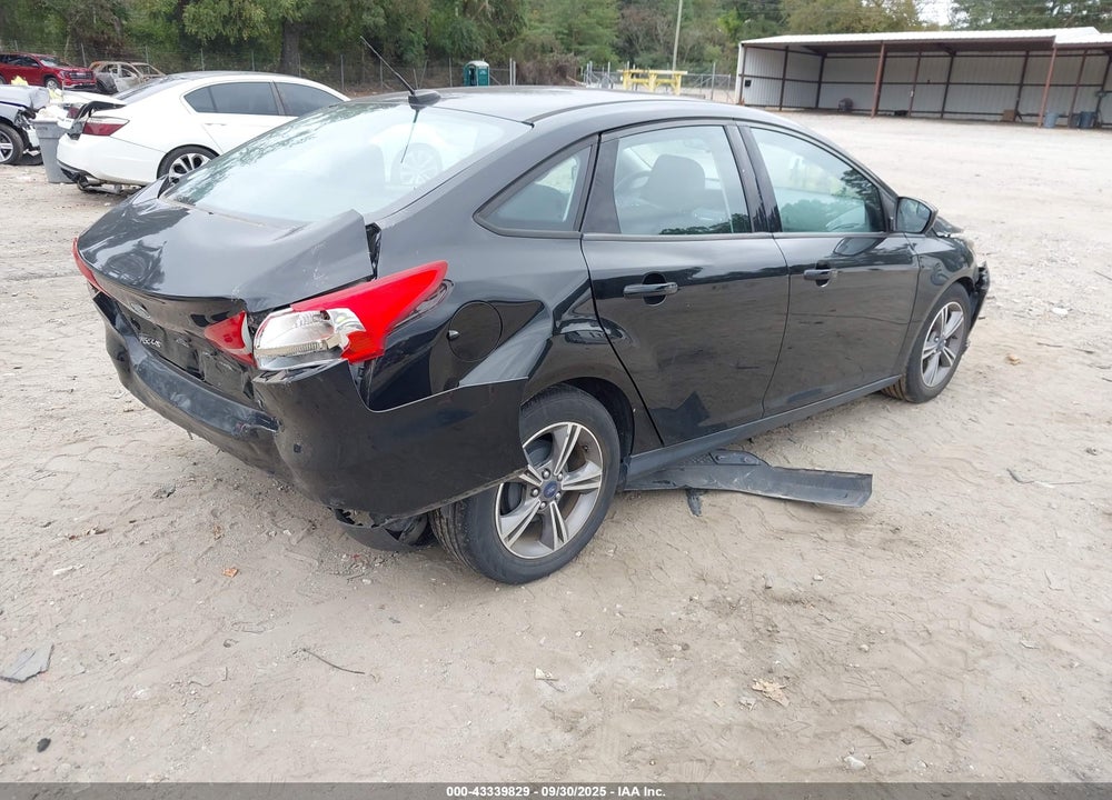 2018 FORD FOCUS SE VIN: 1FADP3F26JL311445