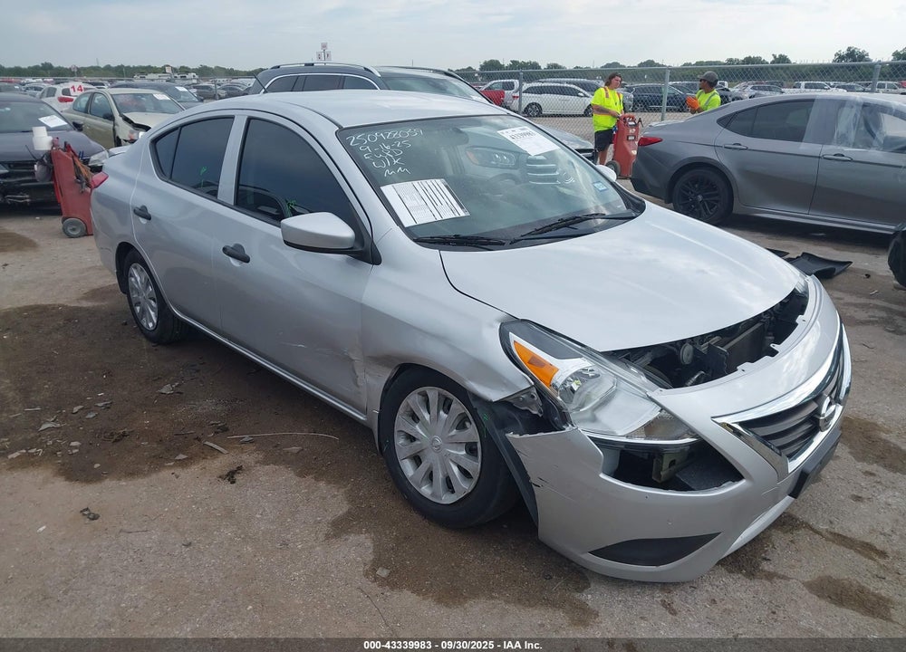 2018 NISSAN VERSA 1.6 S+ VIN: 3N1CN7AP2JL808456