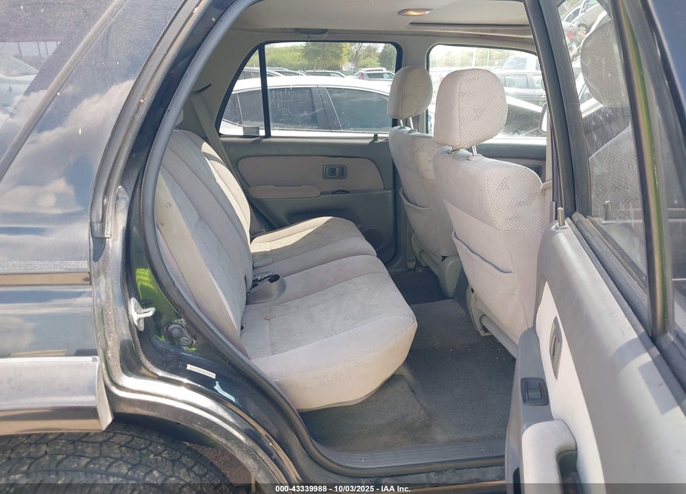 2001 TOYOTA 4RUNNER SR5 V6 VIN: JT3GN86R210199174