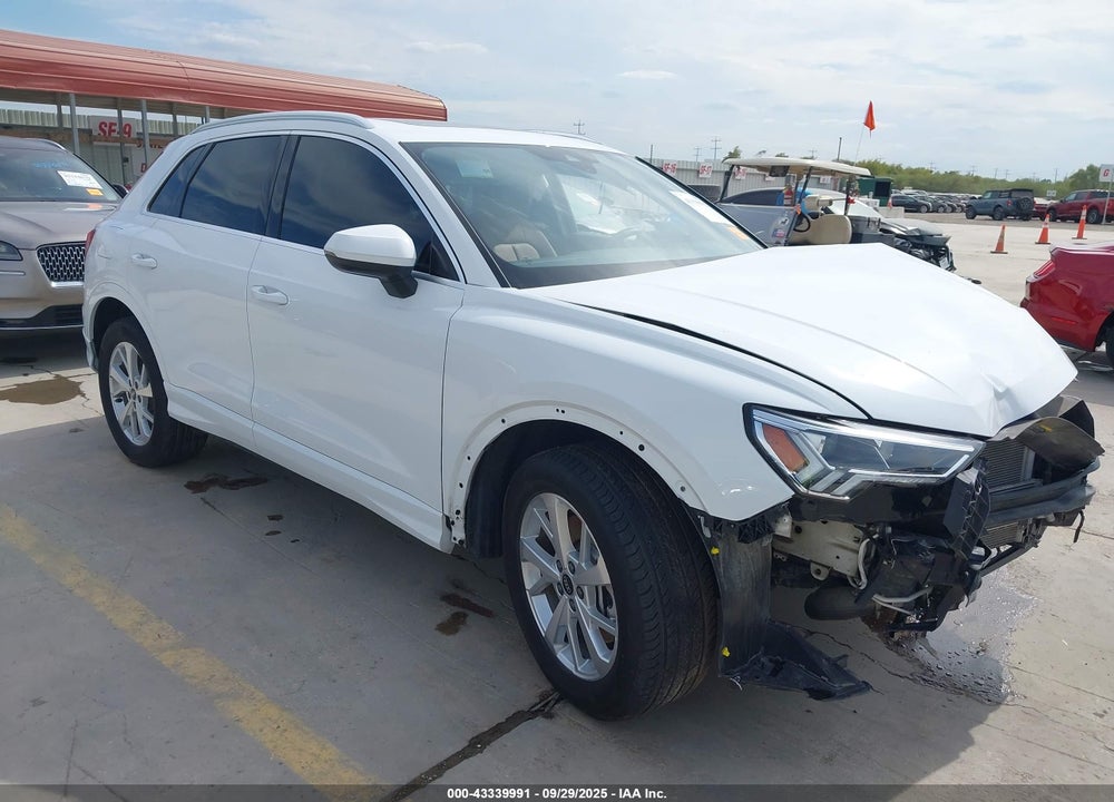 2024 AUDI Q3 PREMIUM 40 TFSI QUATTRO TIPTRONIC VIN: WA1AUCF37R1091376