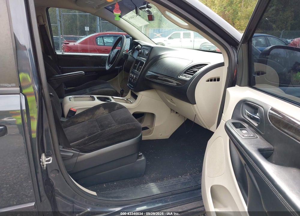 2014 DODGE GRAND CARAVAN SXT VIN: 2C4RDGCG9ER245423