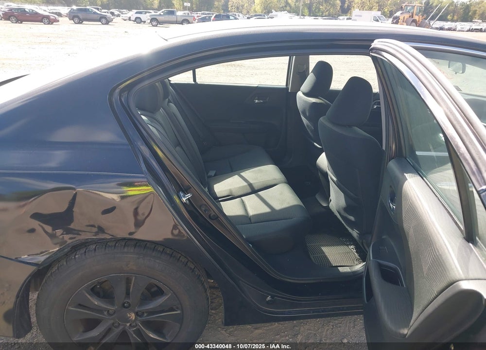 2015 HONDA ACCORD VIN: 1HGCR2F37FA160543