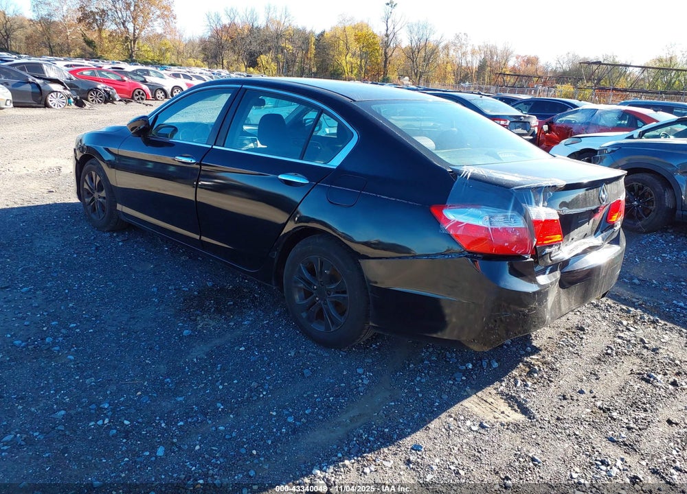 2015 HONDA ACCORD VIN: 1HGCR2F37FA160543