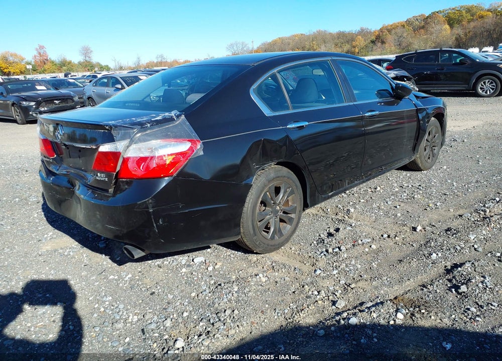 2015 HONDA ACCORD VIN: 1HGCR2F37FA160543