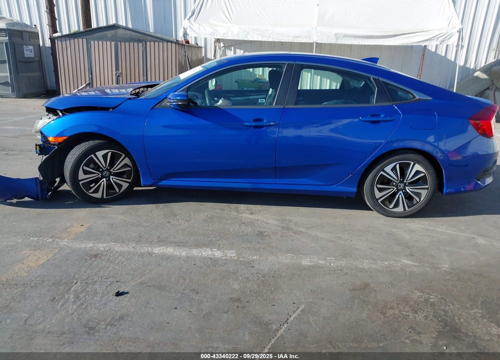 2017 HONDA CIVIC VIN: 2HGFC1F36HH656298