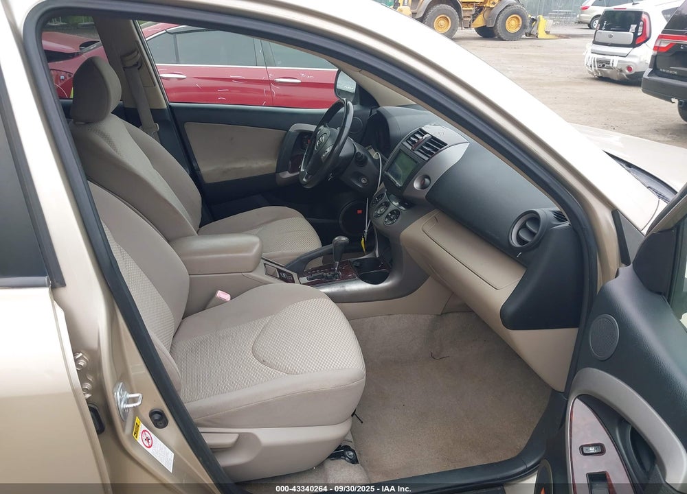 2007 TOYOTA RAV4 LIMITED VIN: JTMBD31V976029819