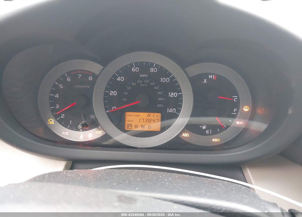2007 TOYOTA RAV4 LIMITED VIN: JTMBD31V976029819