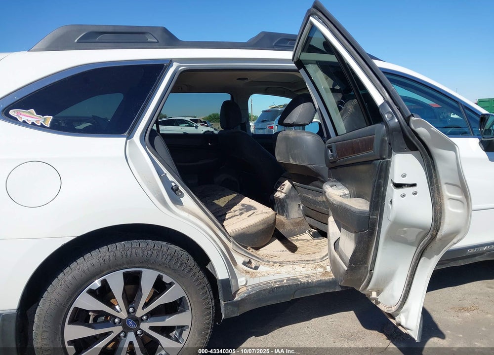 2015 SUBARU OUTBACK VIN: 4S4BSENC0F3359418