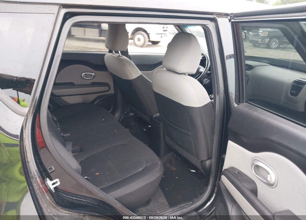 2014 KIA SOUL VIN: KNDJN2A25E7051722