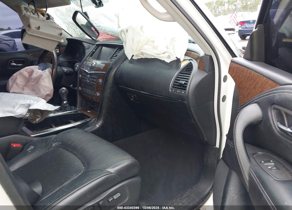 2017 INFINITI QX80 VIN: JN8AZ2NE0H9152544