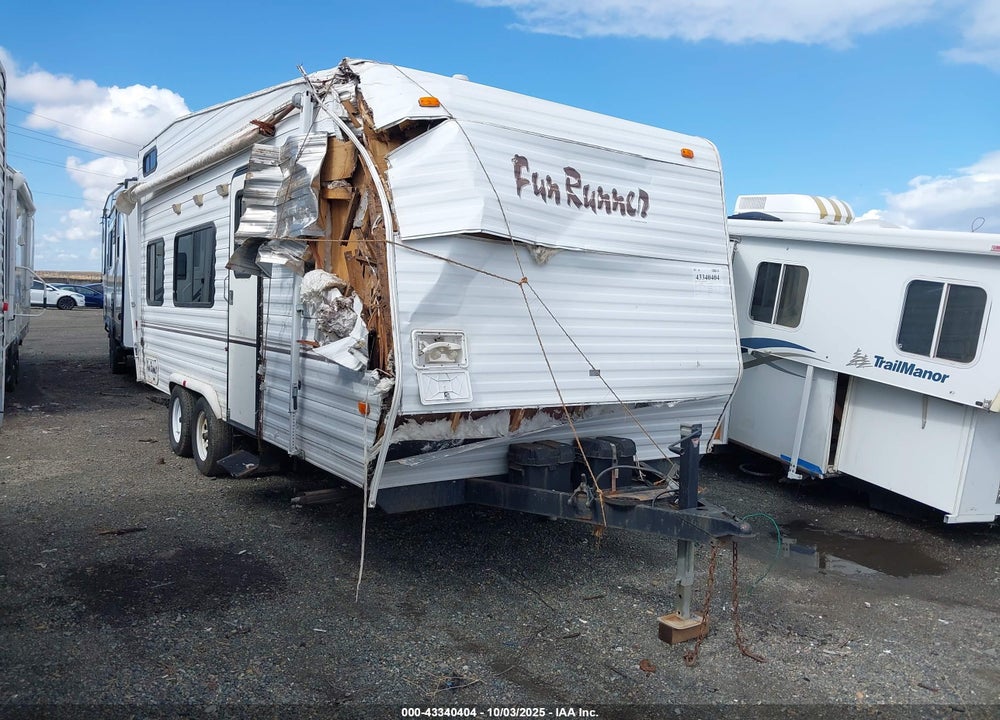 2002 CARSON FUN RUNNER 202FC VIN: 4HXFC20222C049085