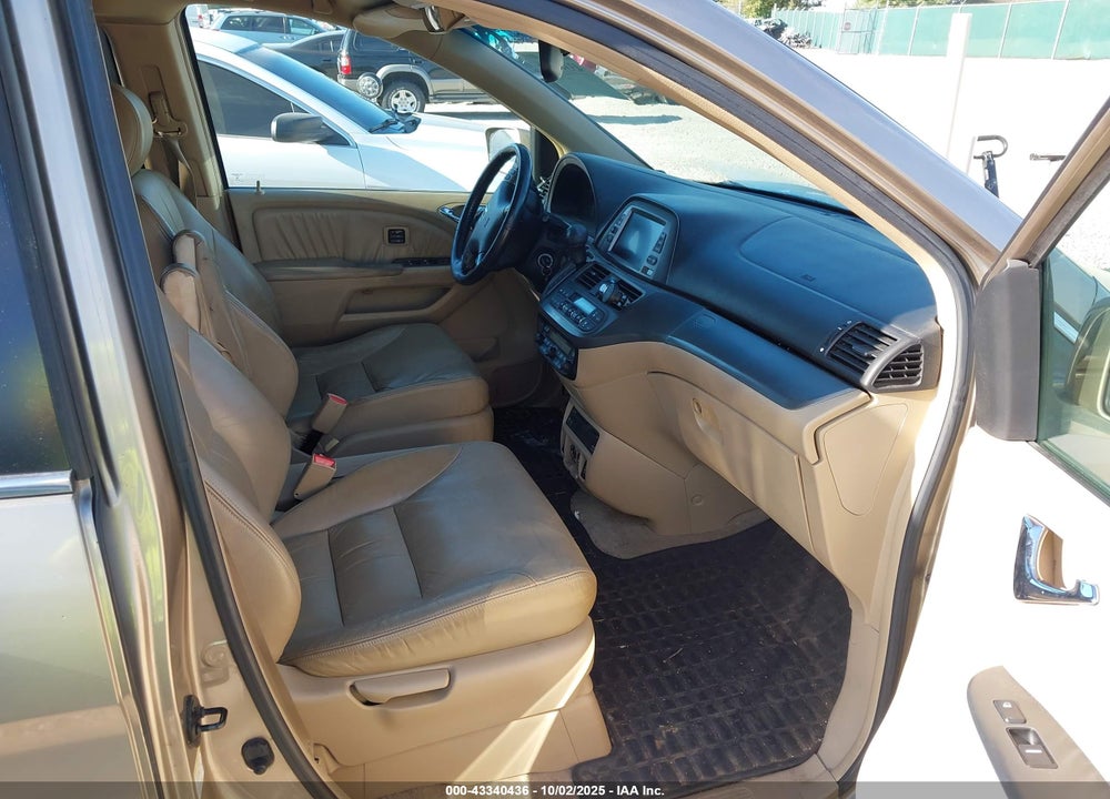 2006 HONDA ODYSSEY TOURING VIN: 5FNRL38886B006584